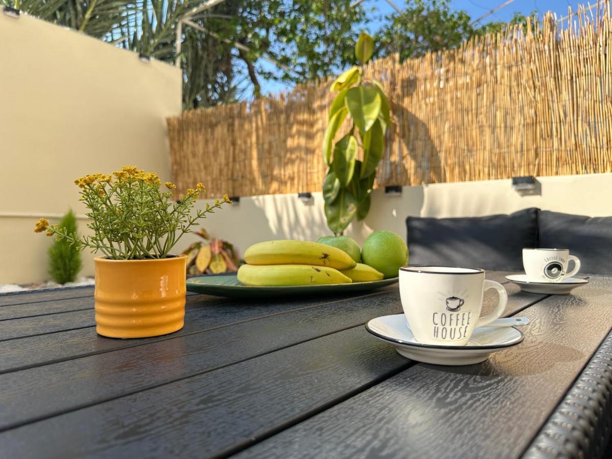 Seaside Deluxe Apartment Ialysós Eksteriør bilde