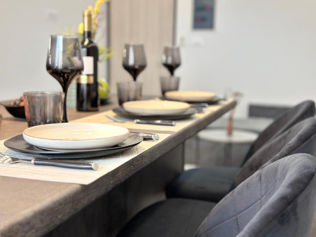 Seaside Deluxe Apartment Ialysós Eksteriør bilde