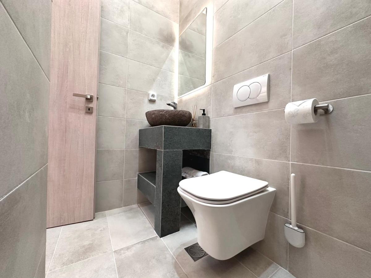 Seaside Deluxe Apartment Ialysós Eksteriør bilde